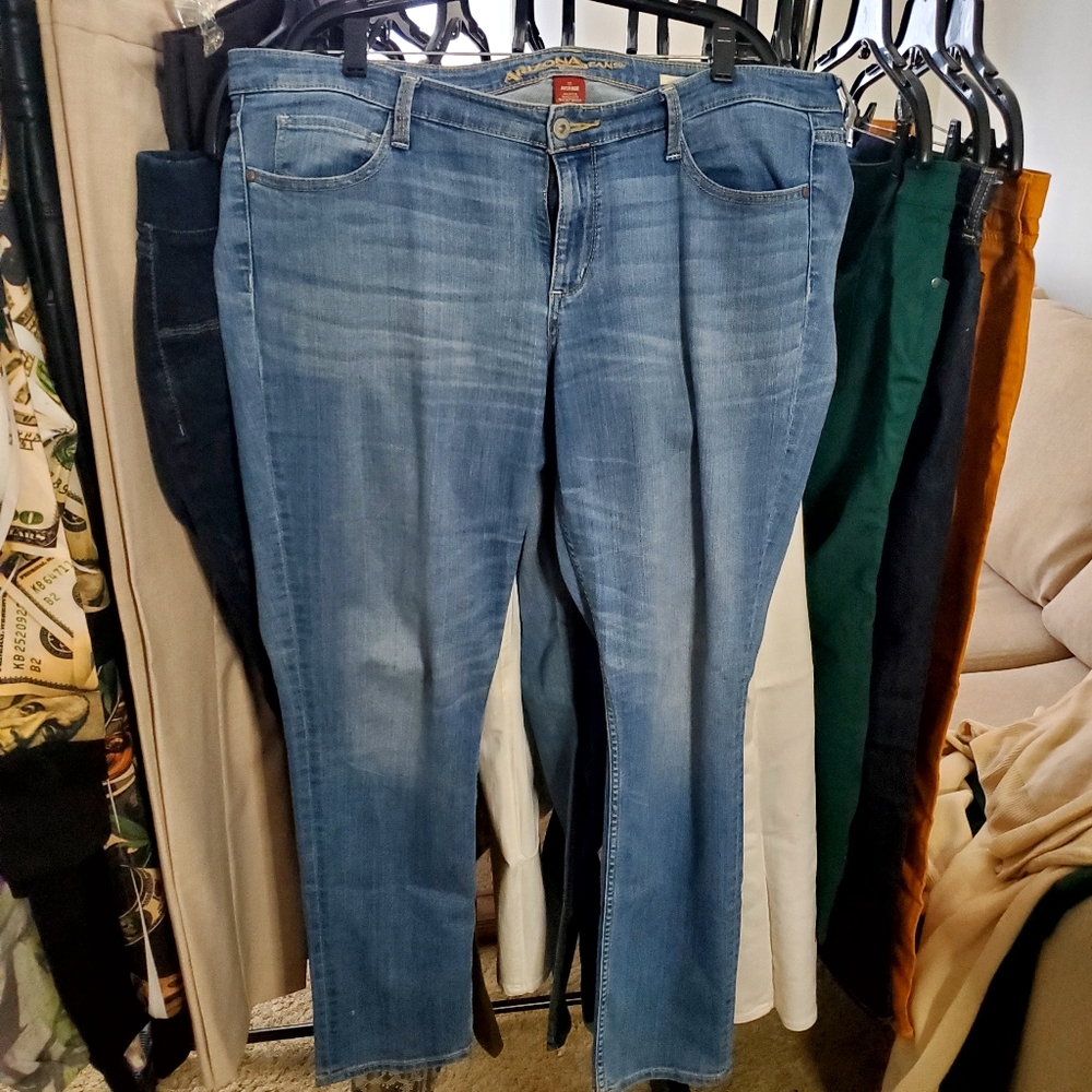 Light-Wash Super Skinnies